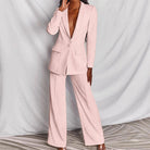 Evelyn – Taillierter Blazer & Weit geschnittene Hose Anzug - Set - Cecile LavelleDunkelrosa