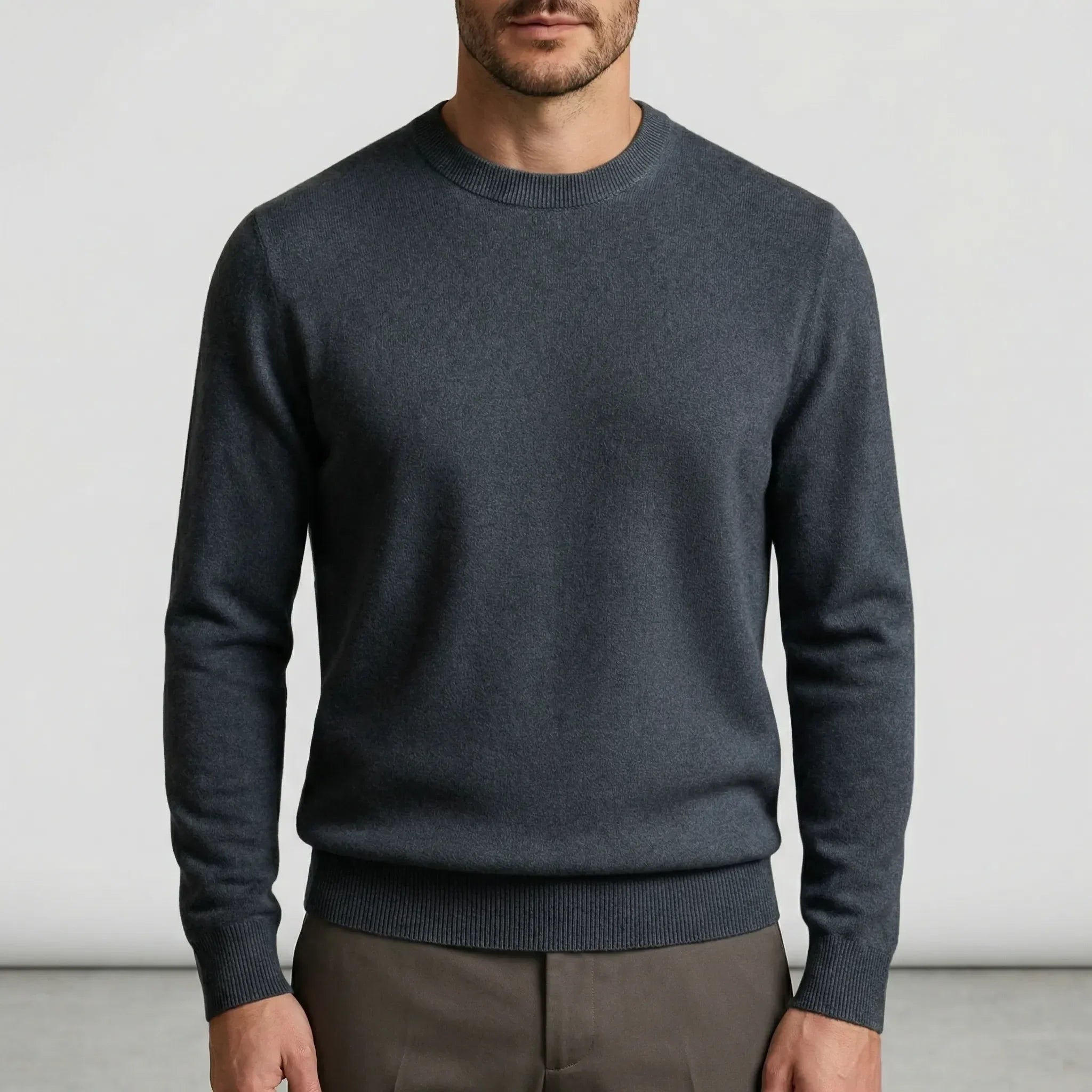 Fall sweater — Dark gray lightweight cashmere crewneck front view, ideal — 9 — view 9
