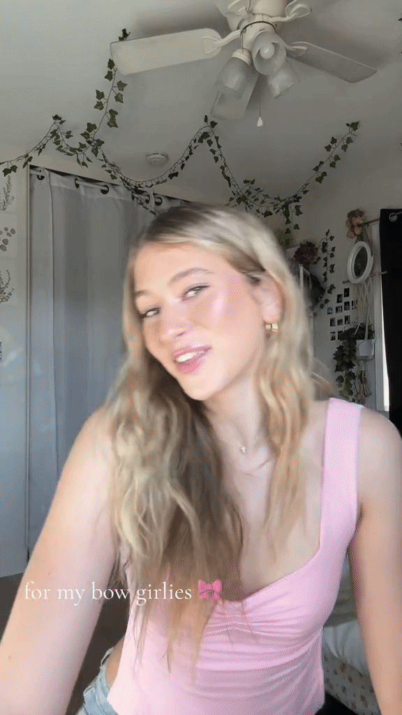 Joelle Jeans | Dames relaxed fit jeans met strikdetail achterzijde