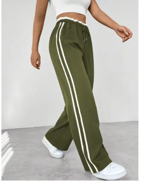 Women's High-Waist Jogger Sweatpants - Side-Stripe Detail, Relaxed Fit