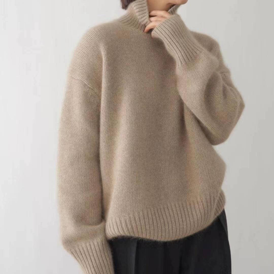 Women's Cashmere Turtleneck Jumper – Loose Fit Knit
