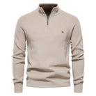 Julian geribbelde half-zip trui in beige, close-up vooraanzicht