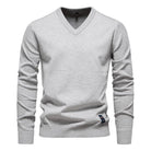 Laurent lichtgrijze V-hals pullover, vooraanzicht
