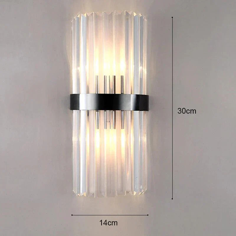 Moderne Wandlamp – Zwart en Goud, Kristallen Accenten voor Sfeervolle Verlichting in Woonkamer of Slaapkamer