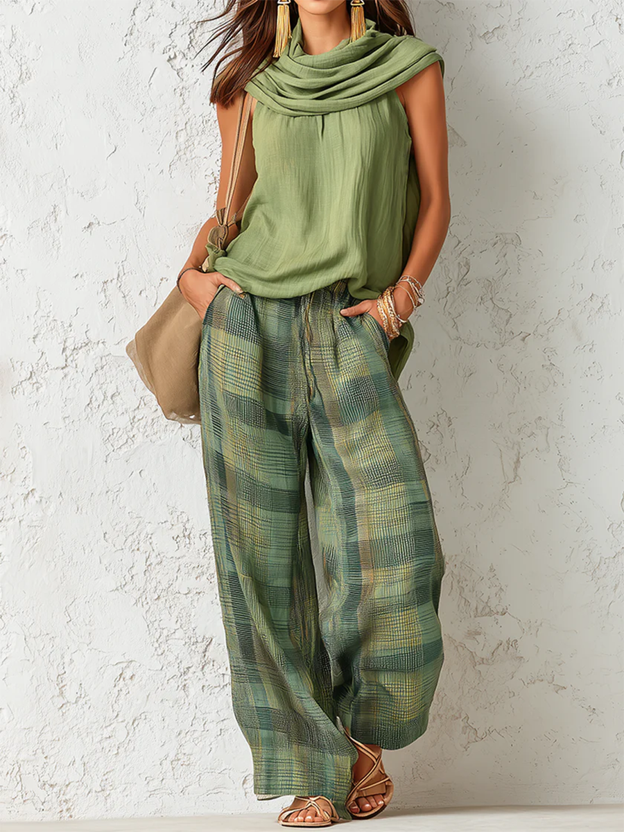Women's Co-Ord Set - Flowy Blouse & Wide Leg Trousers in Green