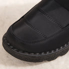 Saskia zwarte winterlaars, close-up neus en zool