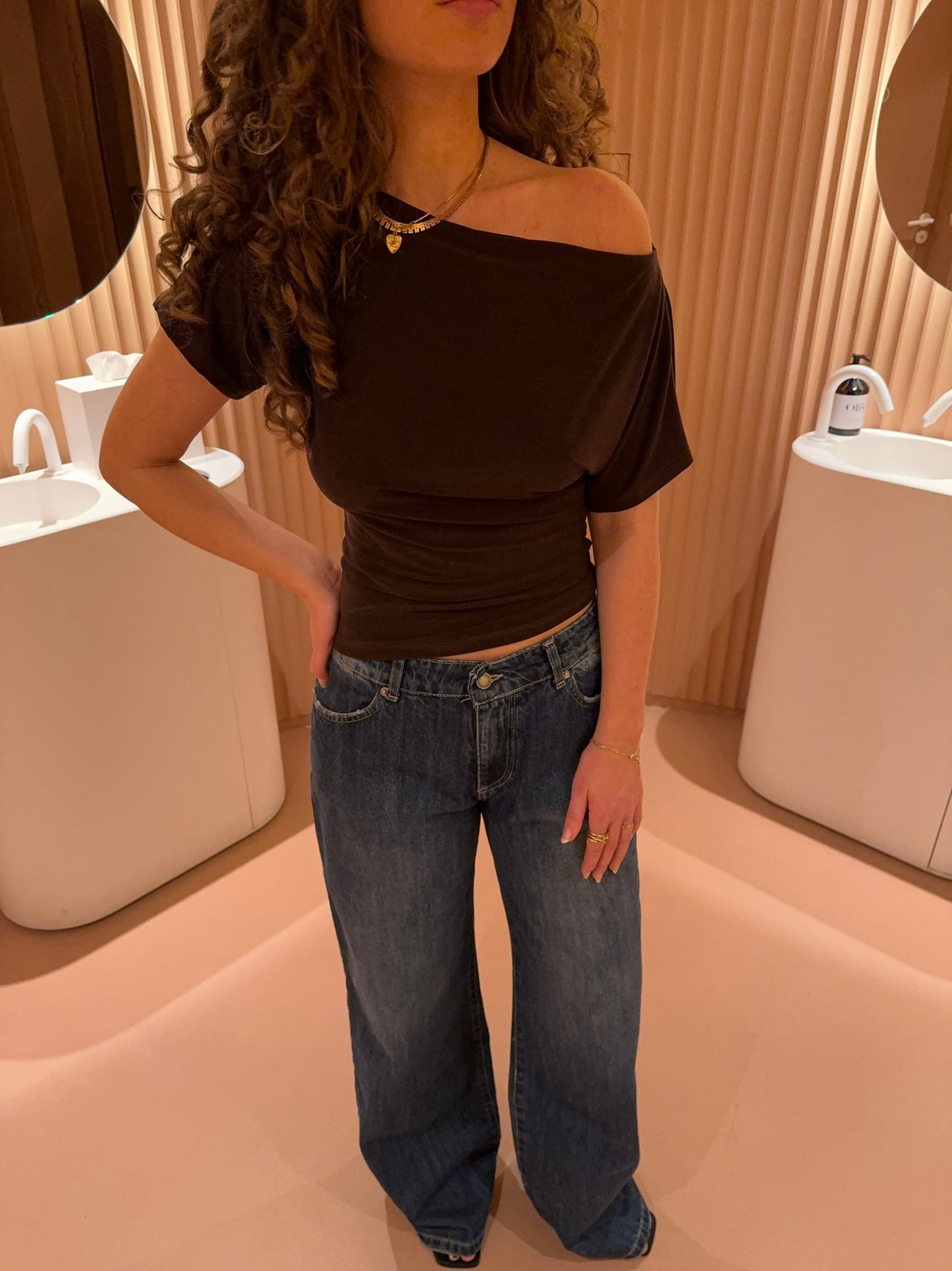 Lesly T-shirt voor dames | Elegant getailleerd shirt met exclusieve uitstraling