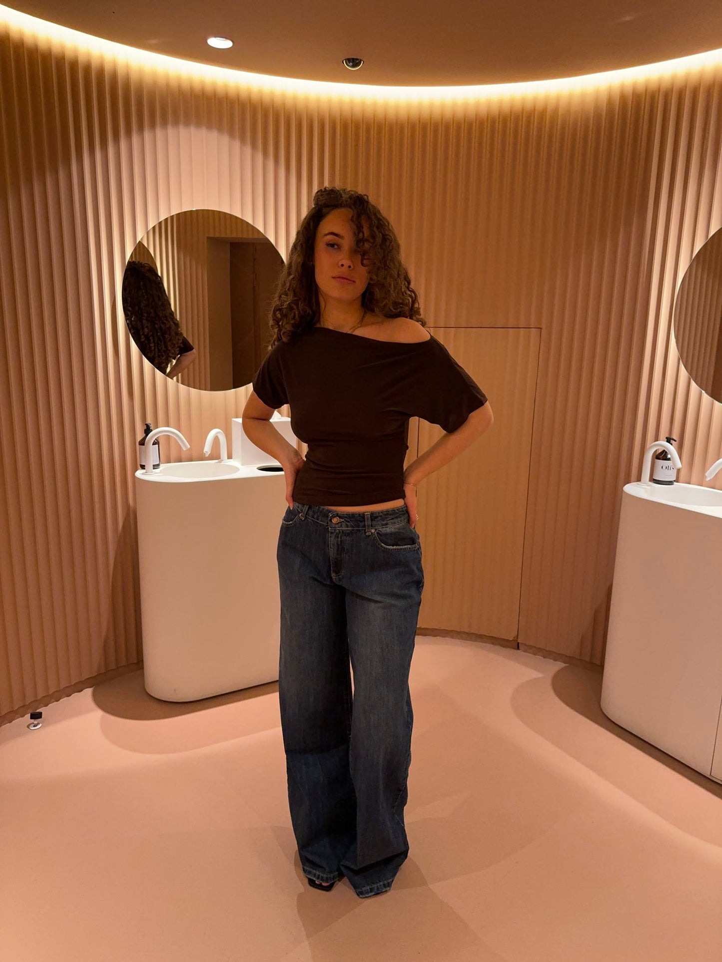 Lesly T-shirt voor dames | Elegant getailleerd shirt met exclusieve uitstraling