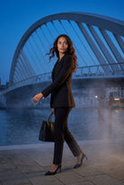 Black Fitted Single-breasted Blazer with Classic Lapel - Blazers - Photo 27